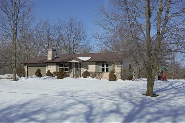 1st image of W349N5583 Lake Dr