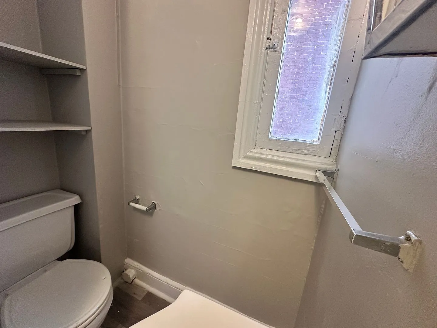 324 Old 9th Street — Photo 1