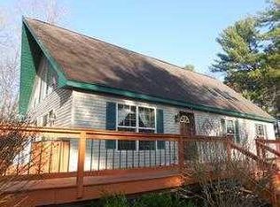 49 Clays Ln, Averill Park, NY 12018