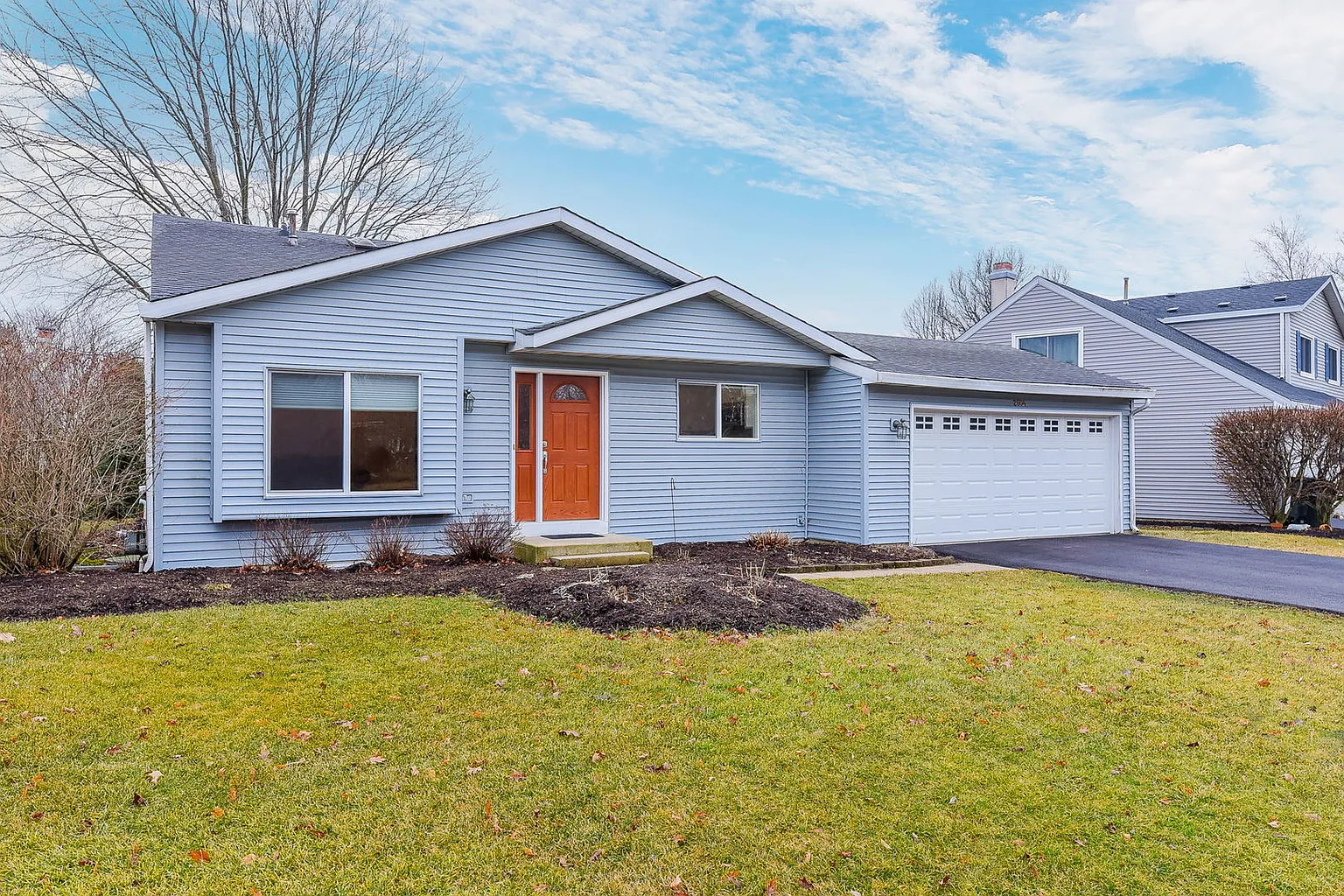2604 Gateshead Dr photo 1