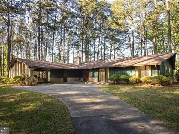 8355 Cedar Grove Rd, Fairburn, GA 30213