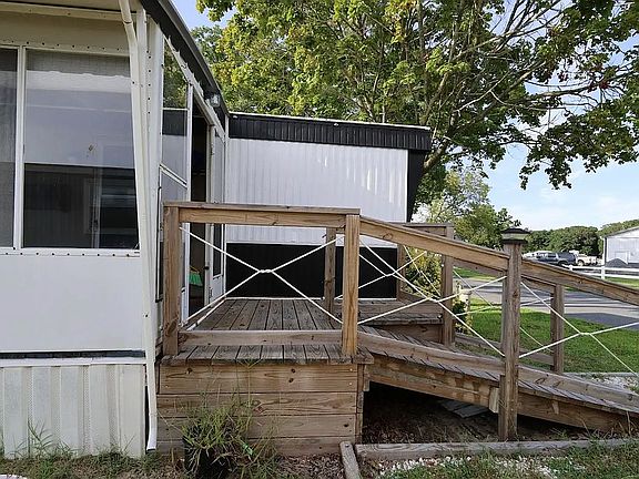 2nd image of 30171 Martin Rd