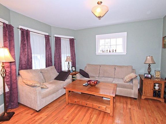 4th image of 116 Vogel St