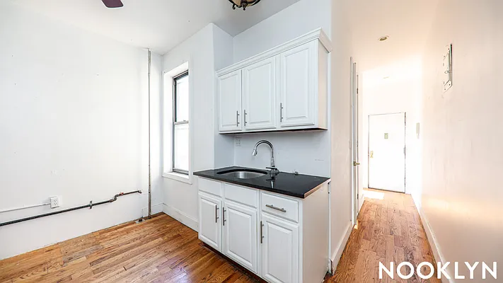 Rented by Nooklyn NYC LLC | media 8