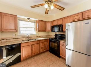 17318 Sandy Knoll Dr, Olney, MD 20832
