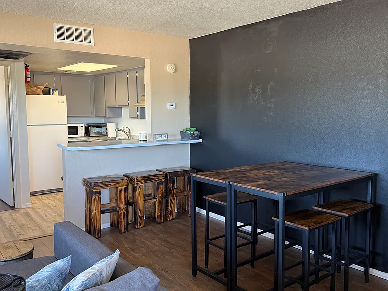 700 W University Dr #213 — Photo 6