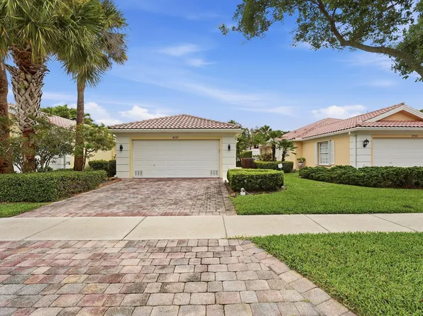8137 Montserrat Place, Wellington, FL 33414