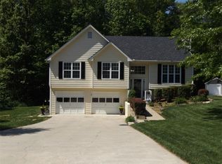 128 Boones Ridge Pkwy, Acworth, GA 30102