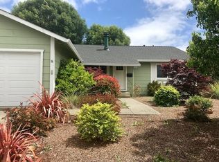1728 Putnam Way, Petaluma, CA 94954
