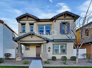 10415 E Nopal Ave, Mesa, AZ 85209