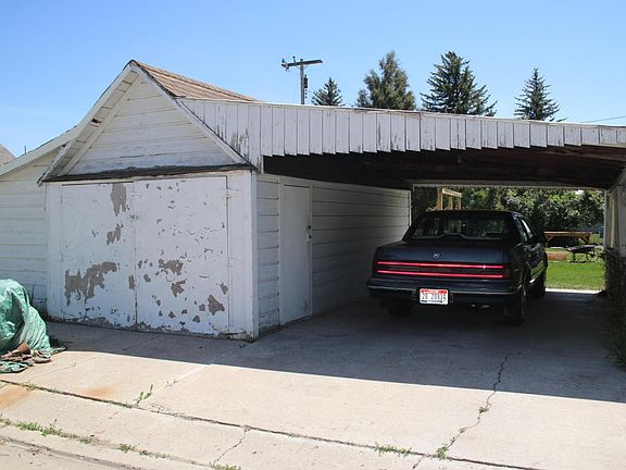 4th image of 340 N 11th St