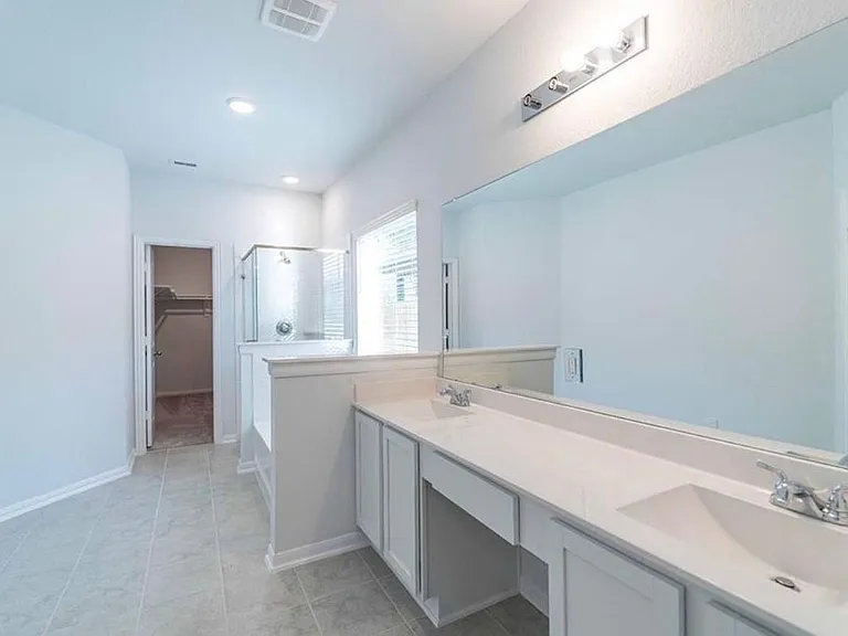 14397 High Hill Dr — Photo 7