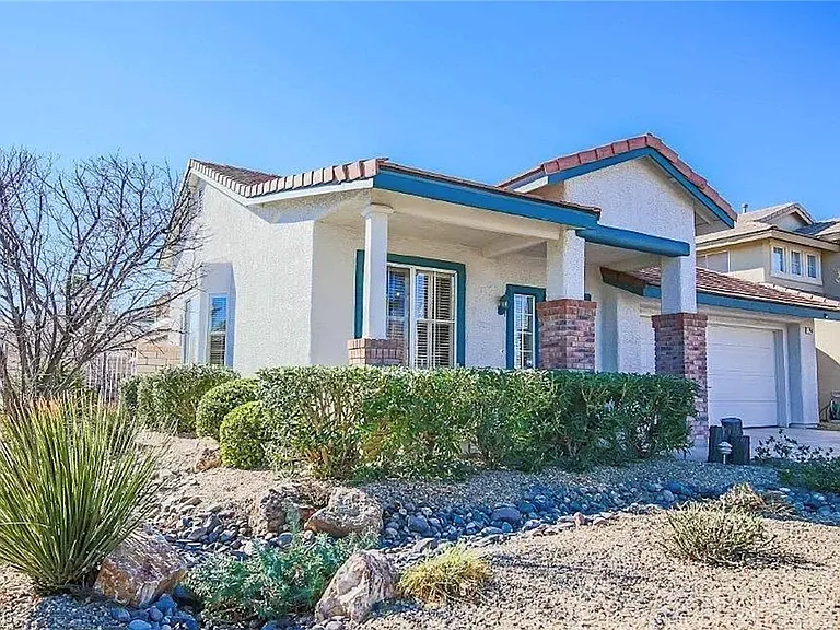 249 Walnut Village Ln — Photo 2