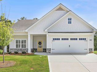 260 Redhaven Dr, Senoia, GA 30276