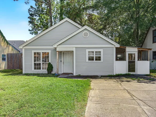 627 Lloyd St, Fort Walton Beach, FL 32547