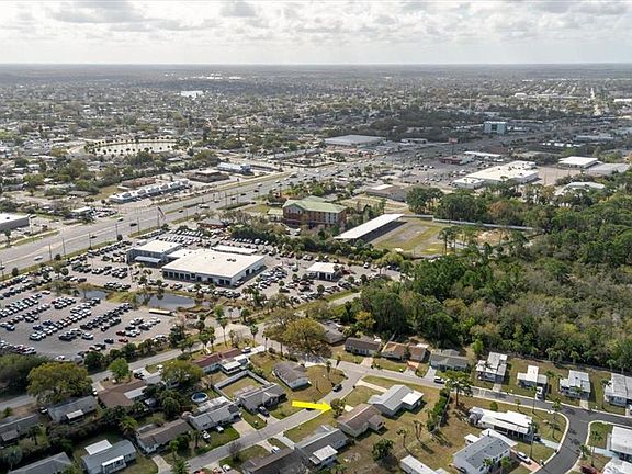 3rd image of 10801 Fillmore Ave