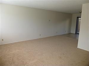 2nd image of 600 Union Ave APT C
