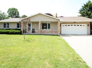 521 Topeka Dr, Lake Mills, WI 53551