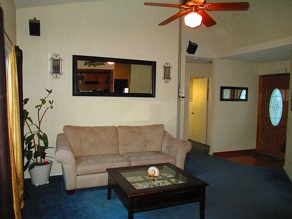 3rd image of 925 Spyglass Ct