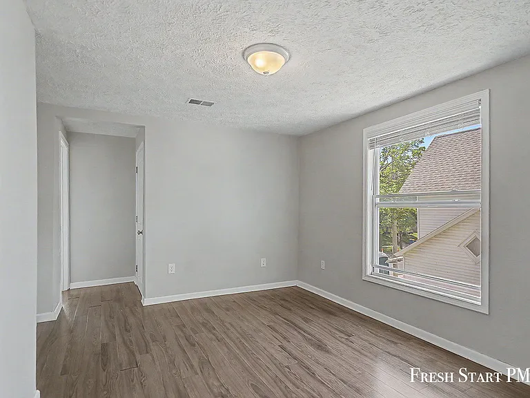 851 Park St SW #2 — Photo 10