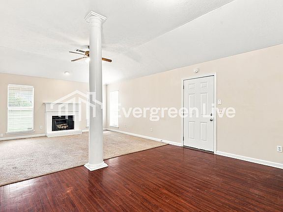 4th image of 1004 Craig Cir