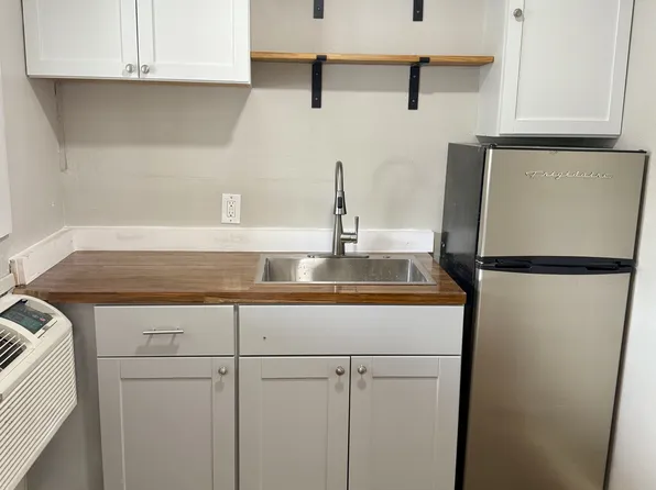 3566 Us Route 2 APT 1, Priest River, ID 83856