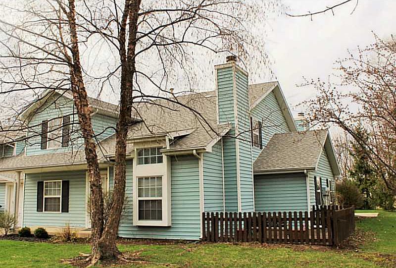 1st image of 3932 N Lakeside Dr