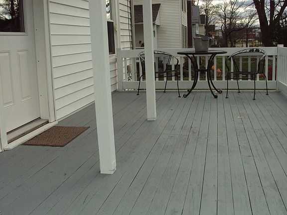 2nd image of 14959 Thompson Ave