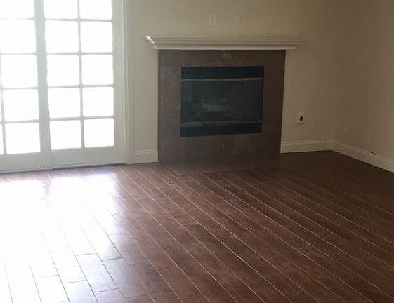 5th image of 516 Pennsfield Pl Ste 200