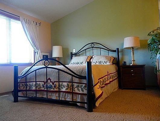 4th image of 1563 Fox Field Dr