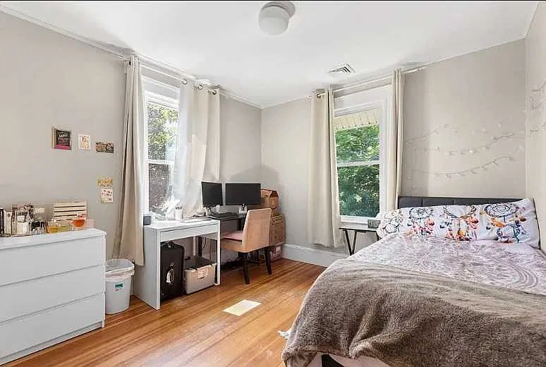 3 bed, $3,395 — Photo 4