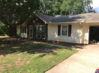 202 Grove Ln, Warner Robins, GA 31088