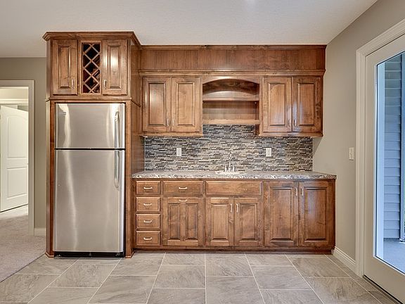 3rd image of 3086 118th Ave NE