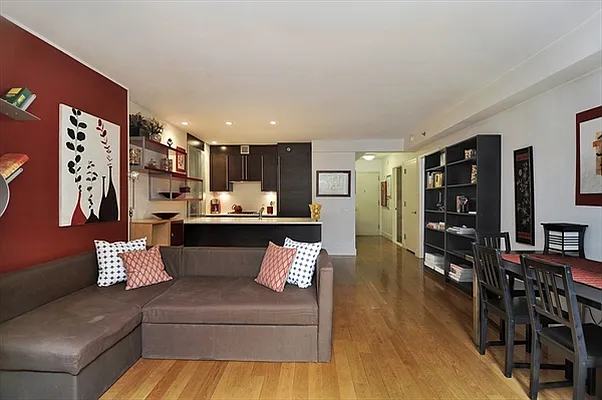 Sold by Citi Habitats | media 17