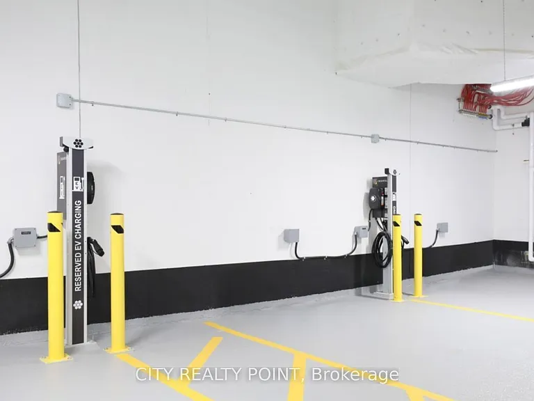 2525 Bathurst St #1010 — Photo 18