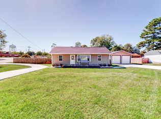 301 John E Robinson Dr, Paducah, KY 42001