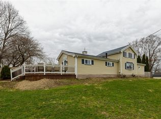 697 N Greece Rd, Rochester, NY 14626