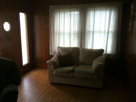 4th image of 754 Tetreau St