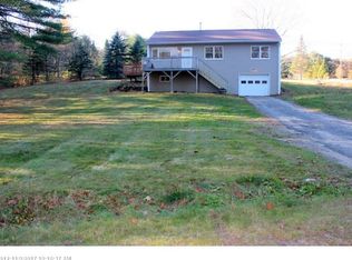 39 Mateuse St, Leeds, ME 04263