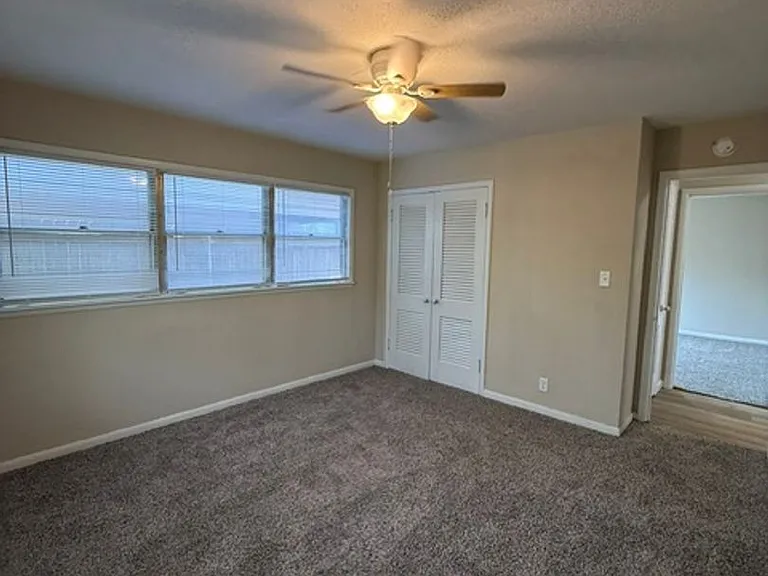 1273 S Pioneer Dr — Photo 9