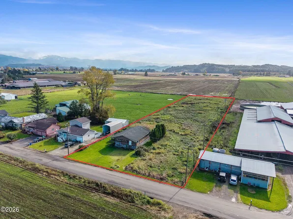 965 Tone Rd, Tillamook, OR 97141