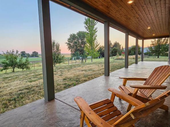 1005 Viola Ln, Viola, ID 83872