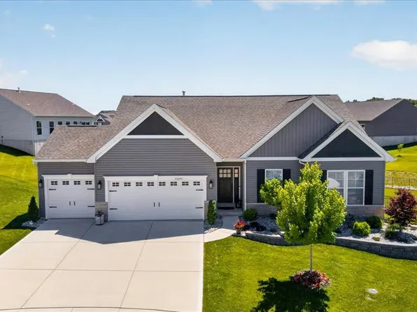 28841 Brayton Cir, Foristell, MO 63348