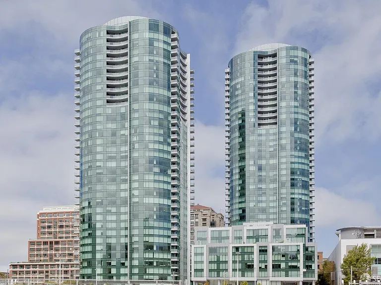 301 Main St #3E — Photo 6