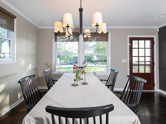 4th image of 809 Bettie Dr