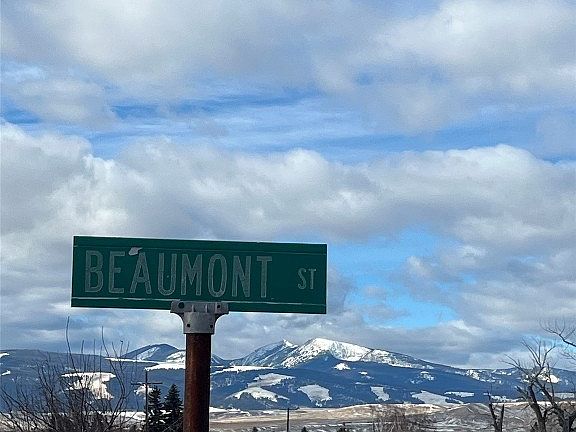 2nd image of 1 Beaumont St