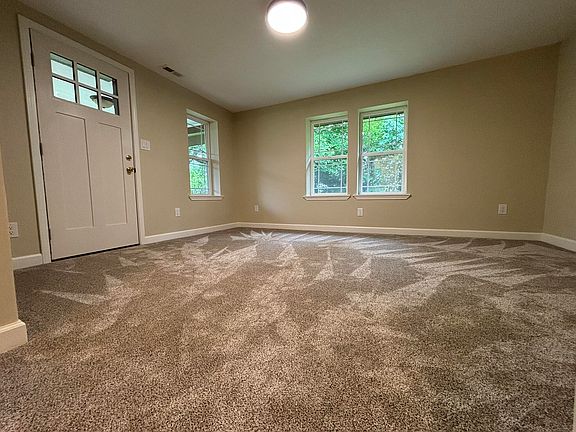 3rd image of 5352 U.S. 160