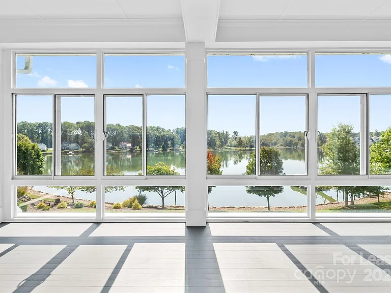 124 Sisters Cove Ct — Photo 35