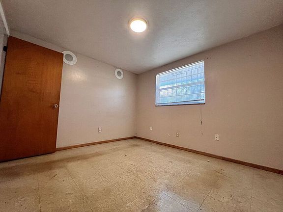 4th image of 9322 Eastfield Rd Unit B