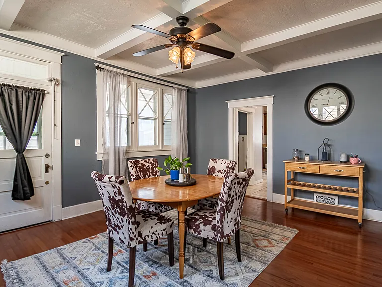 1440 W Decatur St — Photo 9